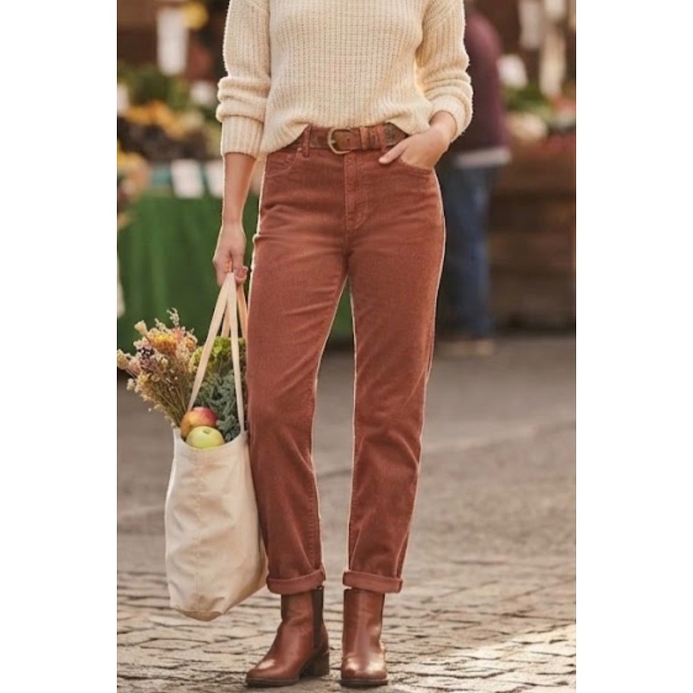 American Eagle Mom Jean Corduroy Pants Rust Orange High Rise Super Stretch 6 Reg